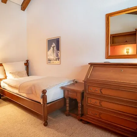 Daire Penthouse-apartment Haus Attila *